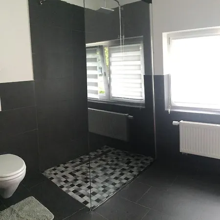 Haus Kummer 아파트 *